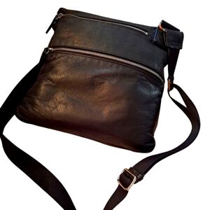 Margot Black Leather Men's/Women's Bag. Adjustable Nylon Strap.